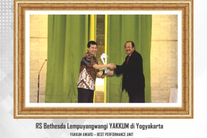 YAKKUM AWARD-3